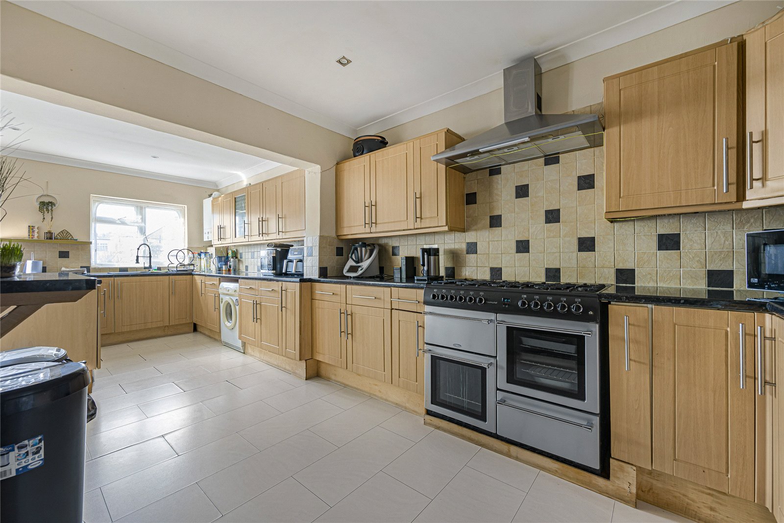 5 bedroom house for sale in Welling | Robinson Jackson