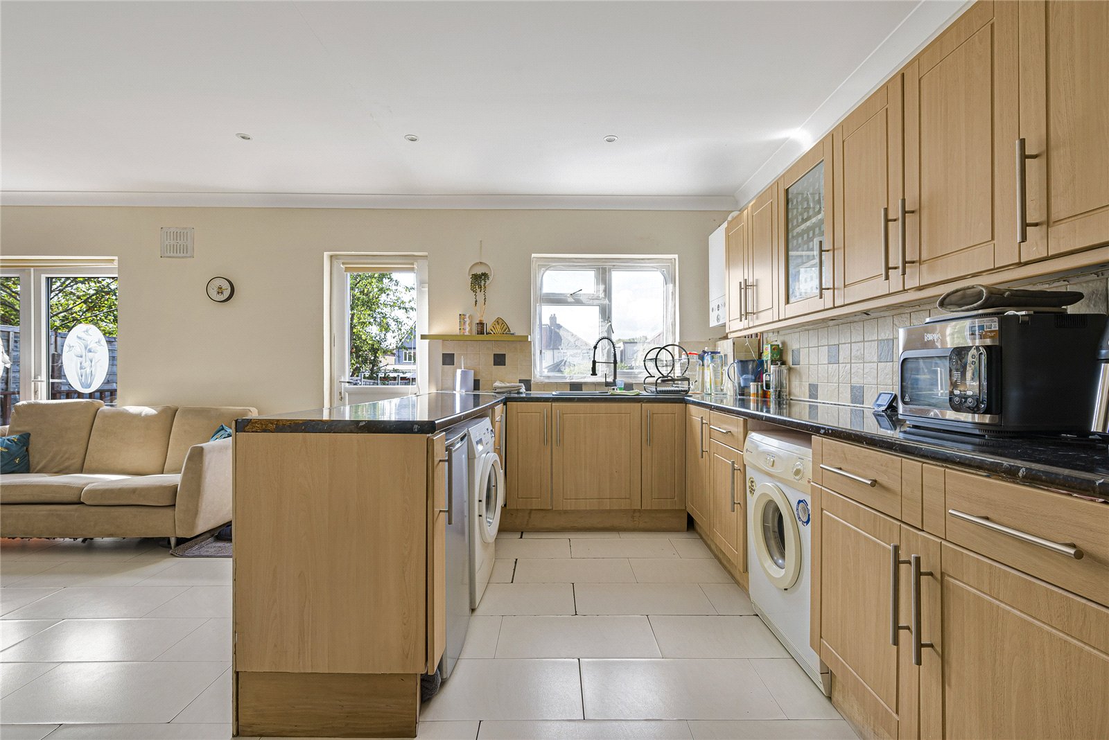 5 bedroom house for sale in Welling | Robinson Jackson