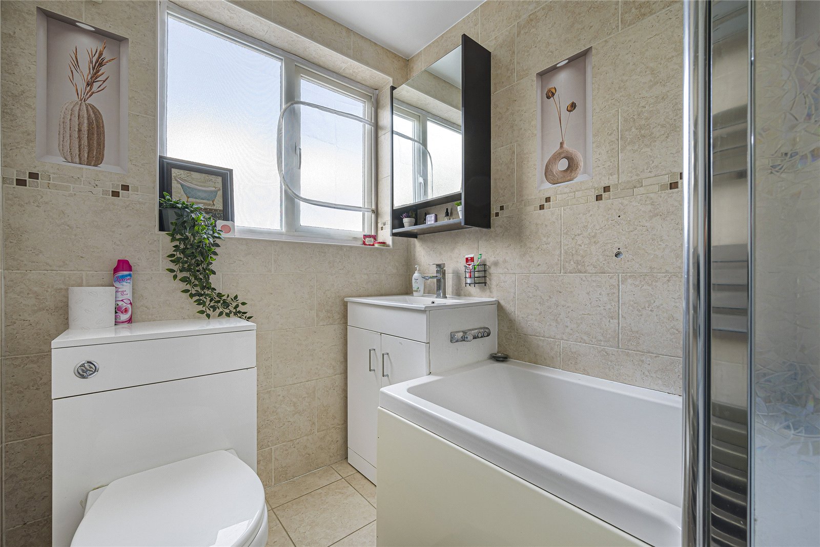 5 bedroom house for sale in Welling | Robinson Jackson