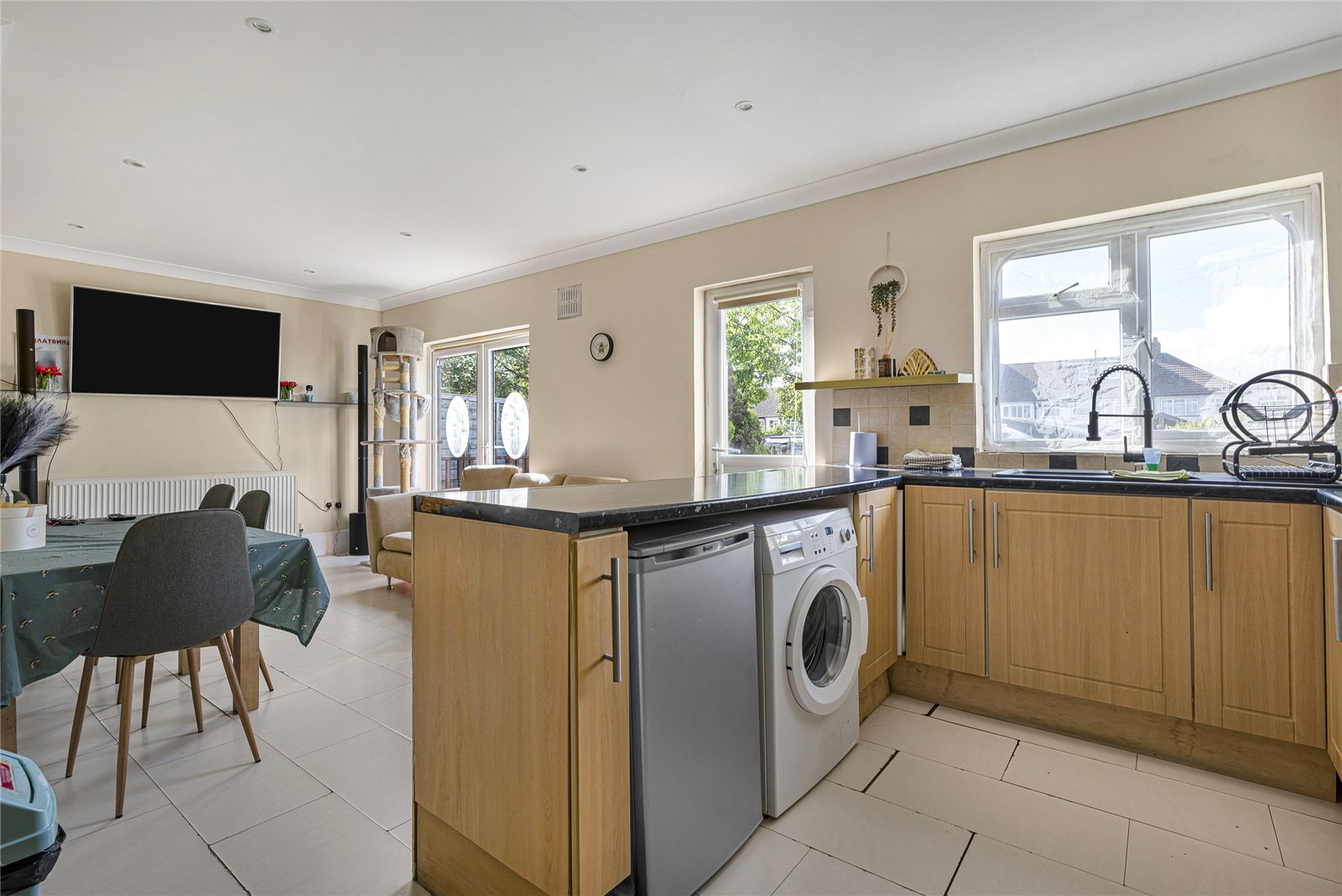 5 bedroom house for sale in Welling | Robinson Jackson