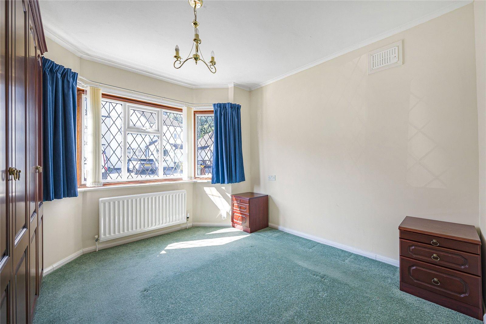 2 bedroom bungalow for sale in Welling | Robinson Jackson