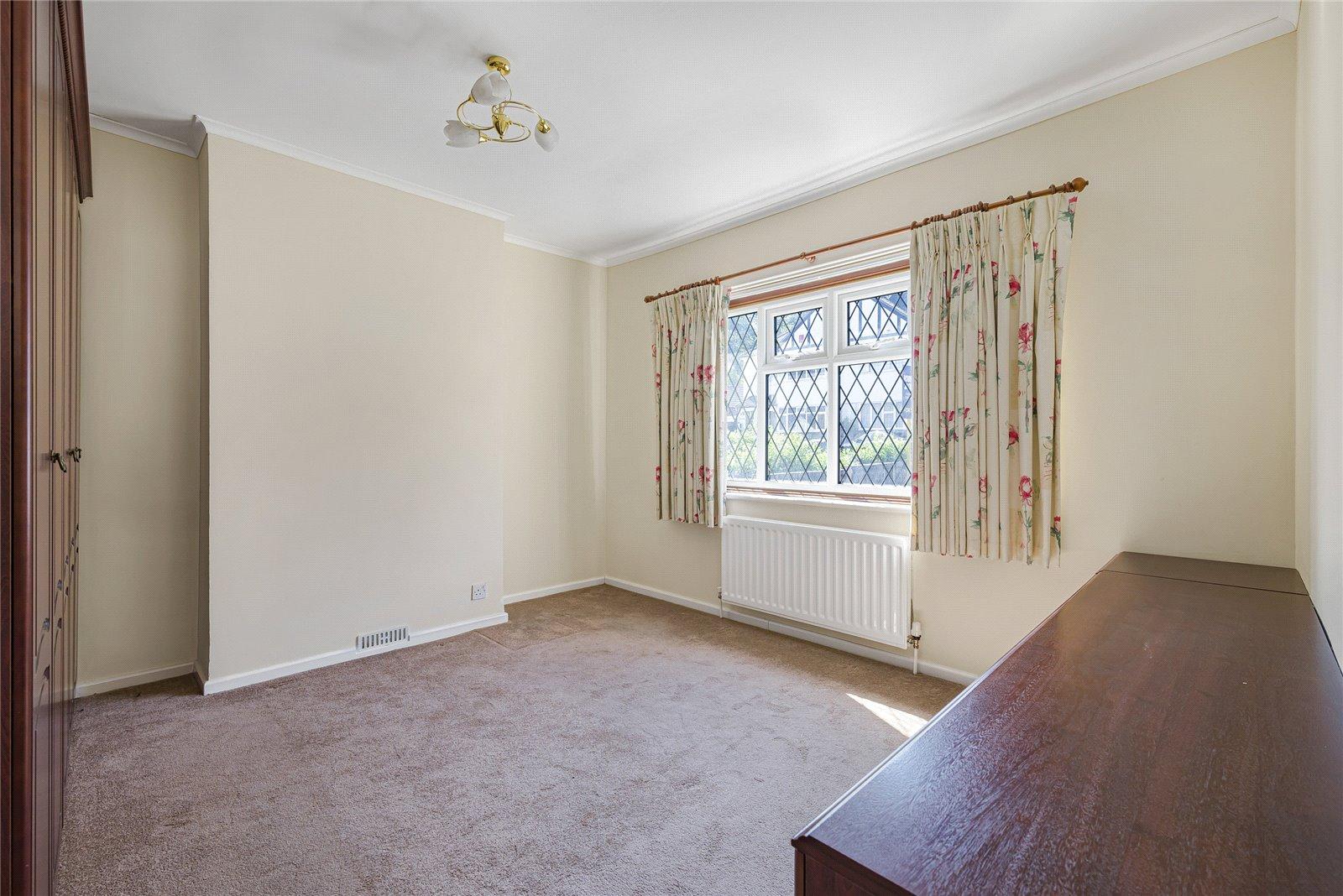 2 bedroom bungalow for sale in Welling | Robinson Jackson
