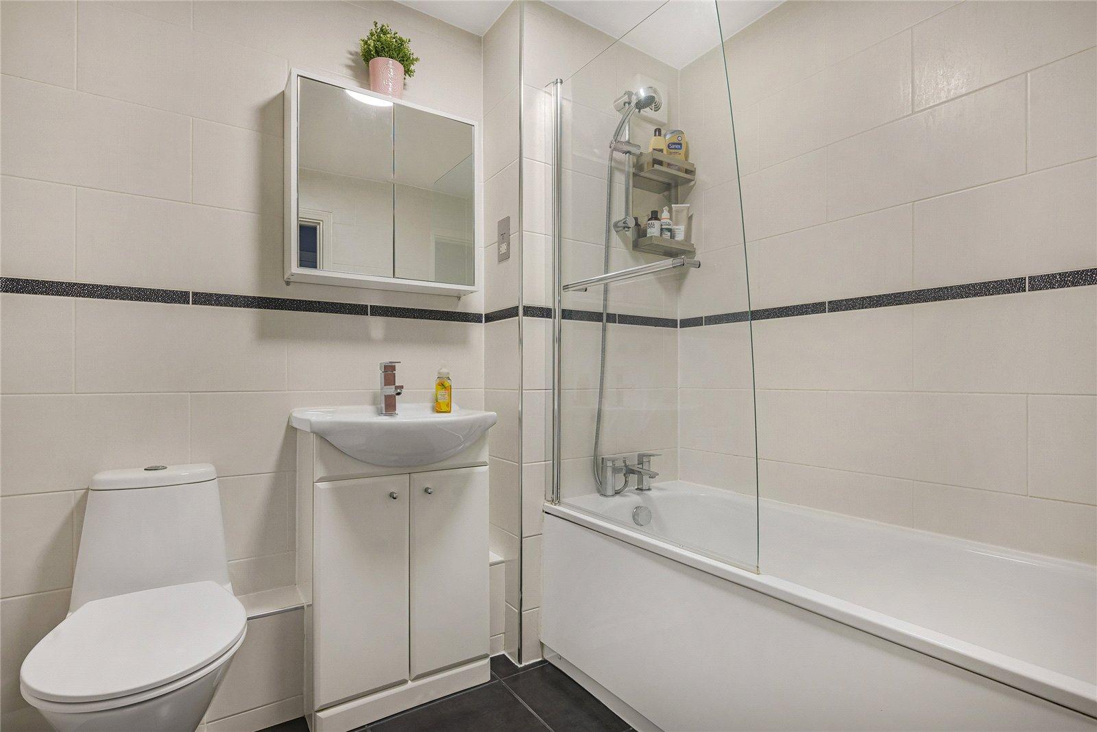 1 bedroom property for sale in Church Road | Robinson Jackson