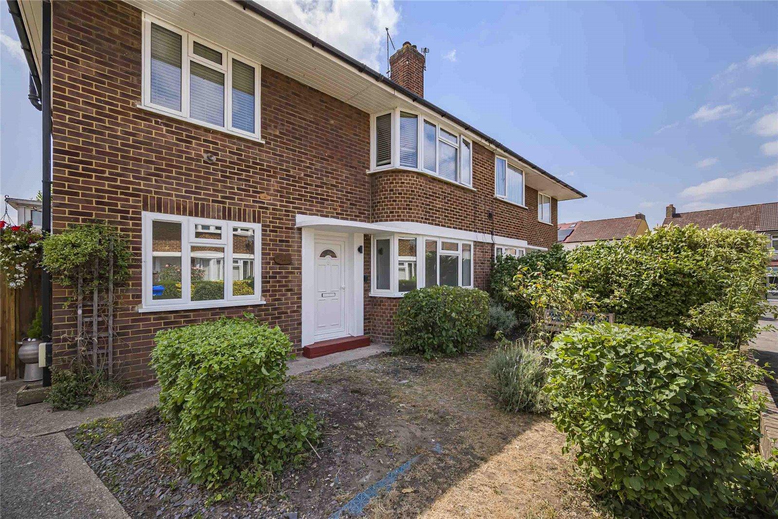 2 bedroom property for sale in Welling | Robinson Jackson