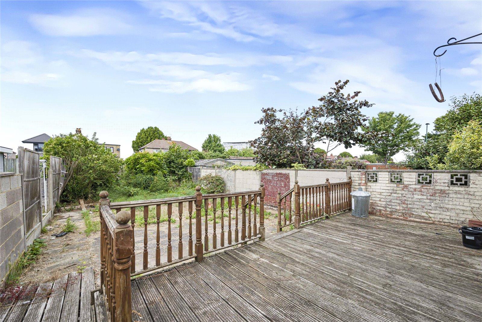 3 bedroom house for sale in Welling | Robinson Jackson