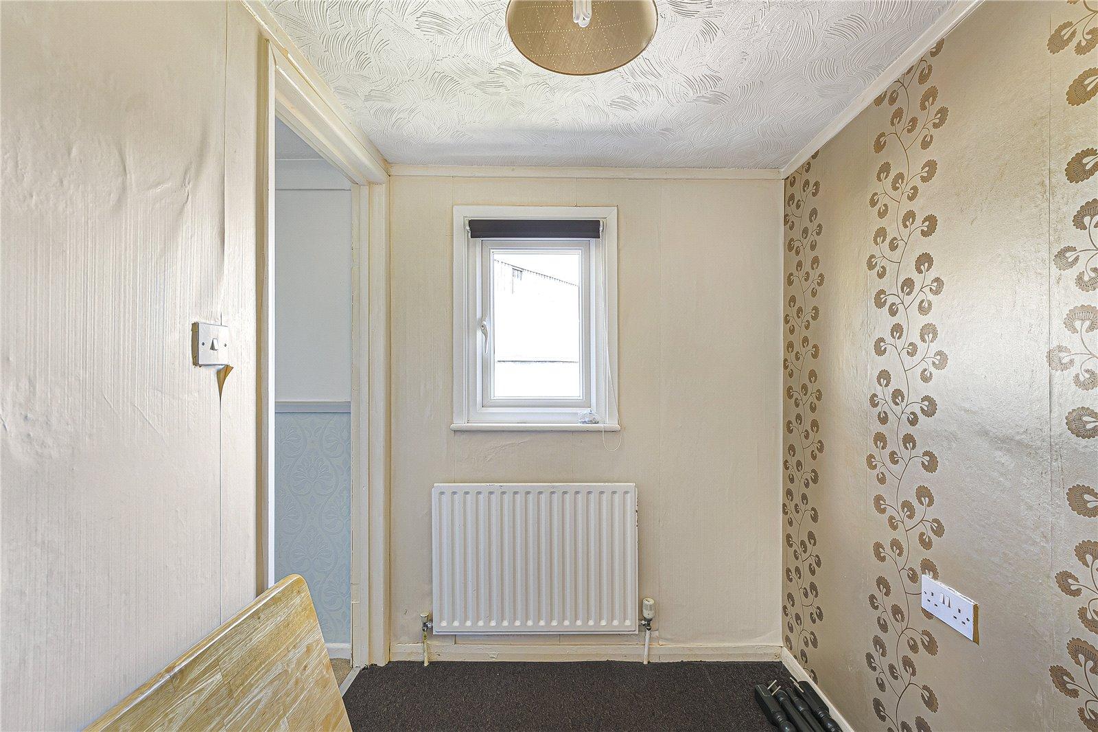 4 bedroom bungalow for sale in Welling | Robinson Jackson
