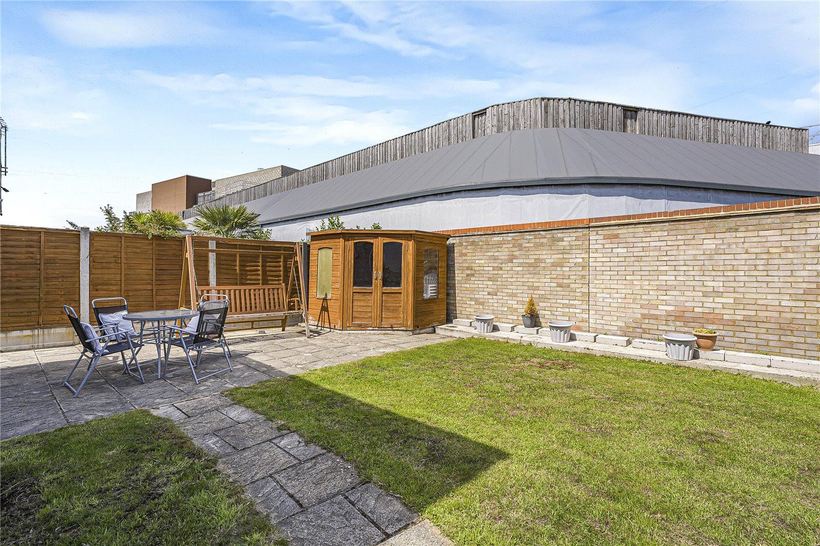 4 bedroom bungalow for sale in Welling | Robinson Jackson
