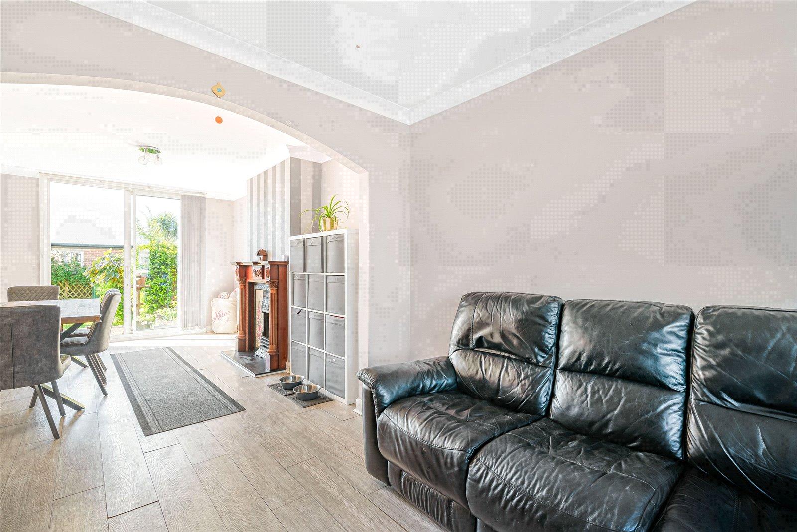3 bedroom house for sale in South Welling | Robinson Jackson