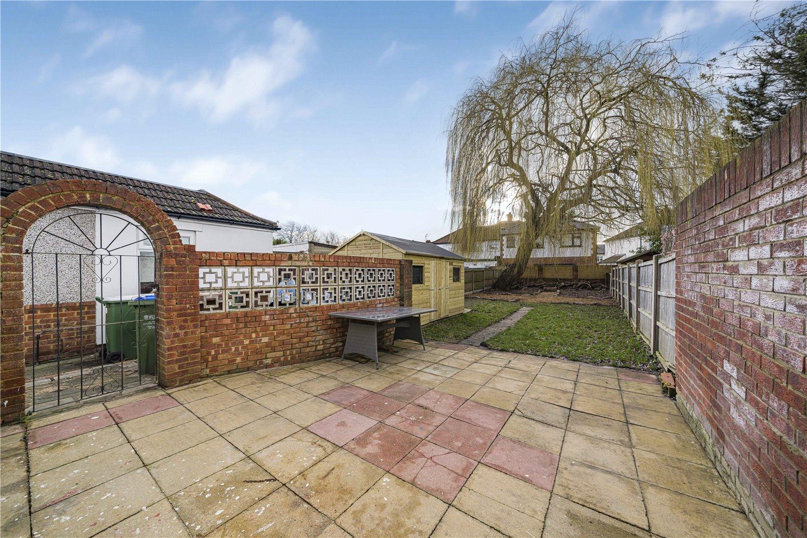 2 bedroom house for sale in South Welling | Robinson Jackson