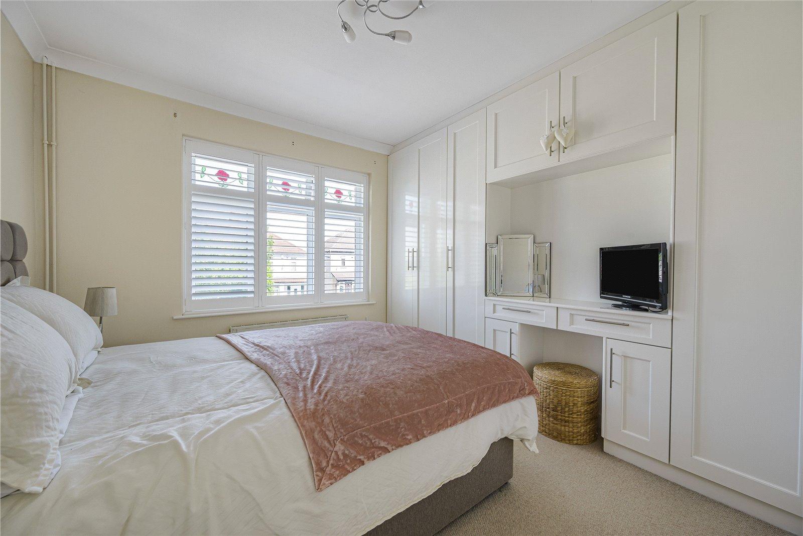 3 bedroom house for sale in Welling | Robinson Jackson