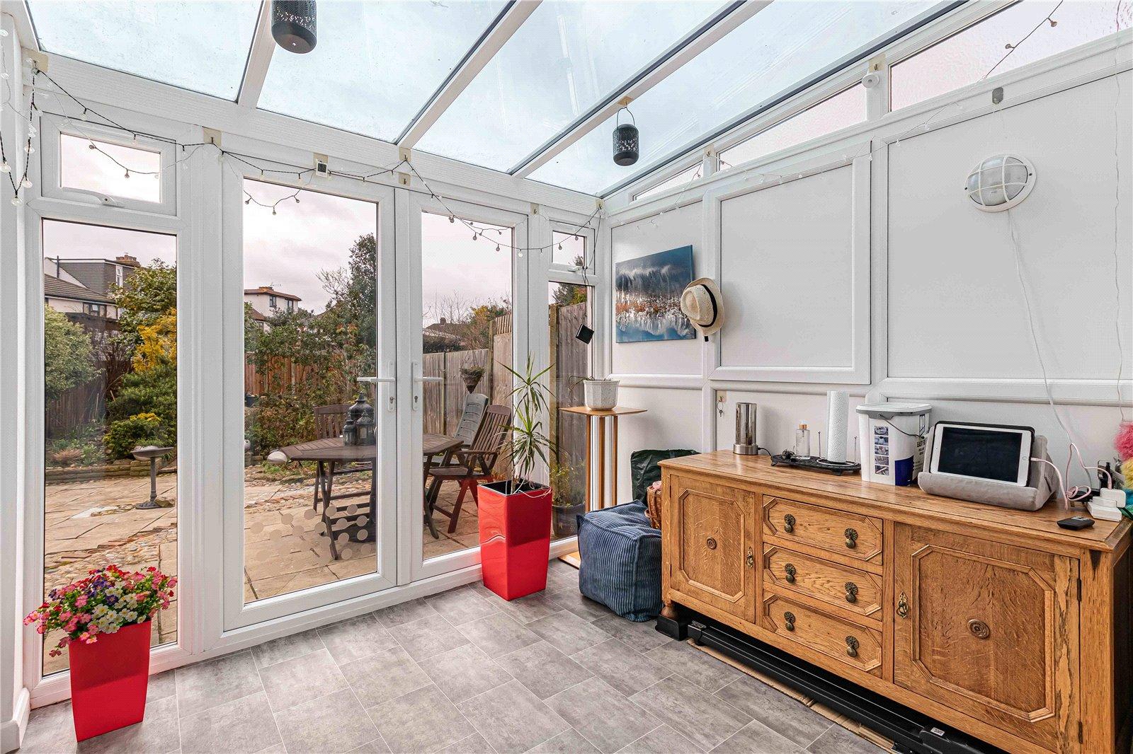 3 bedroom house for sale in Welling | Robinson Jackson