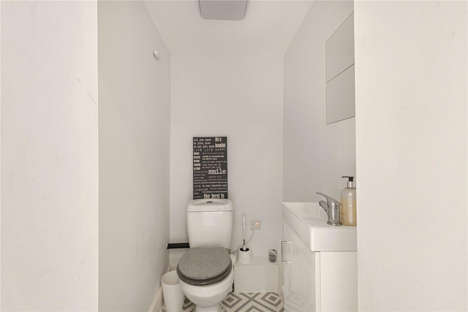 5 bedroom house for sale in Welling | Robinson Jackson