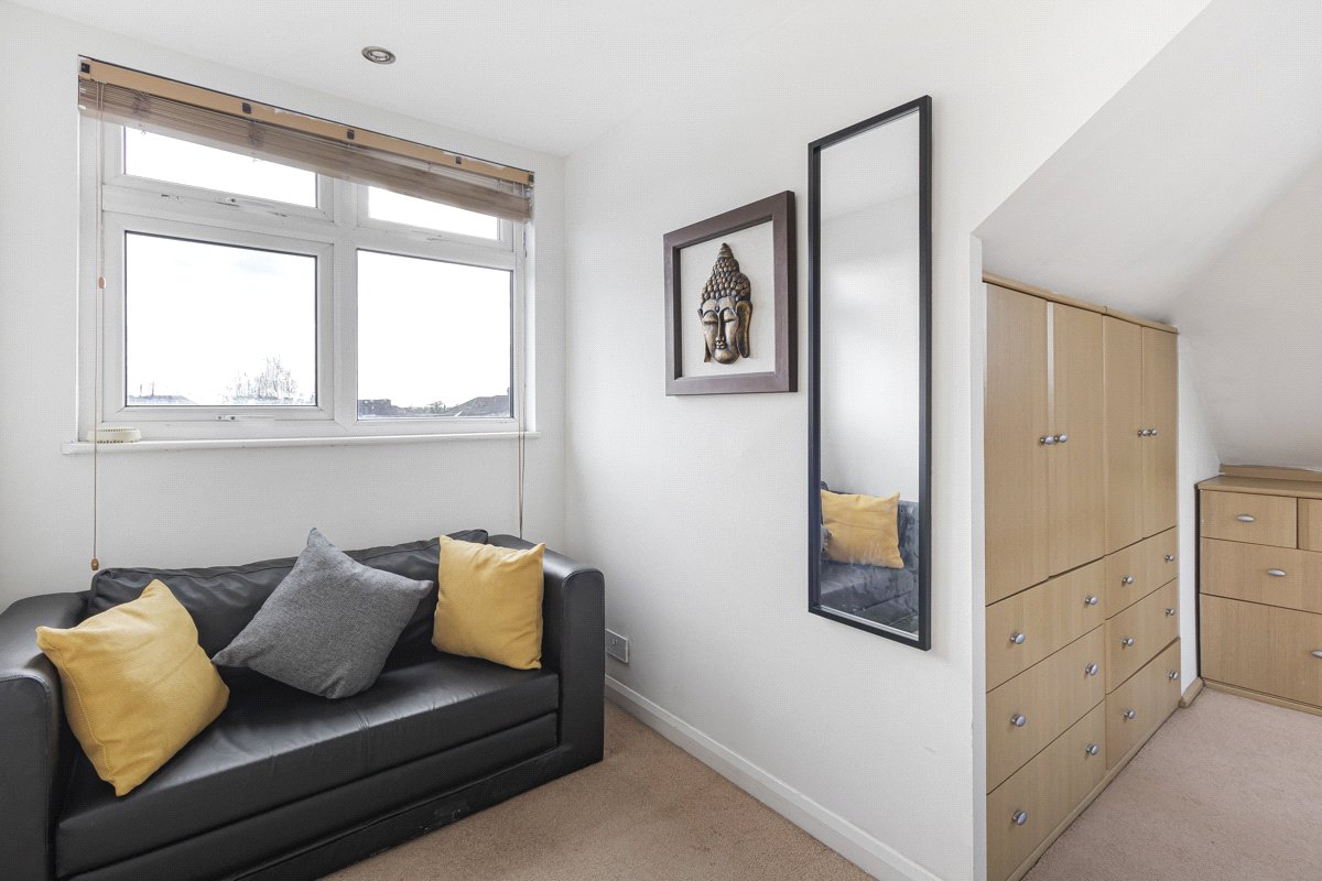 4 bedroom house for sale in South Welling | Robinson Jackson