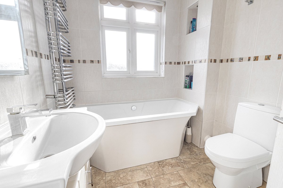 4 bedroom house for sale in South Welling | Robinson Jackson