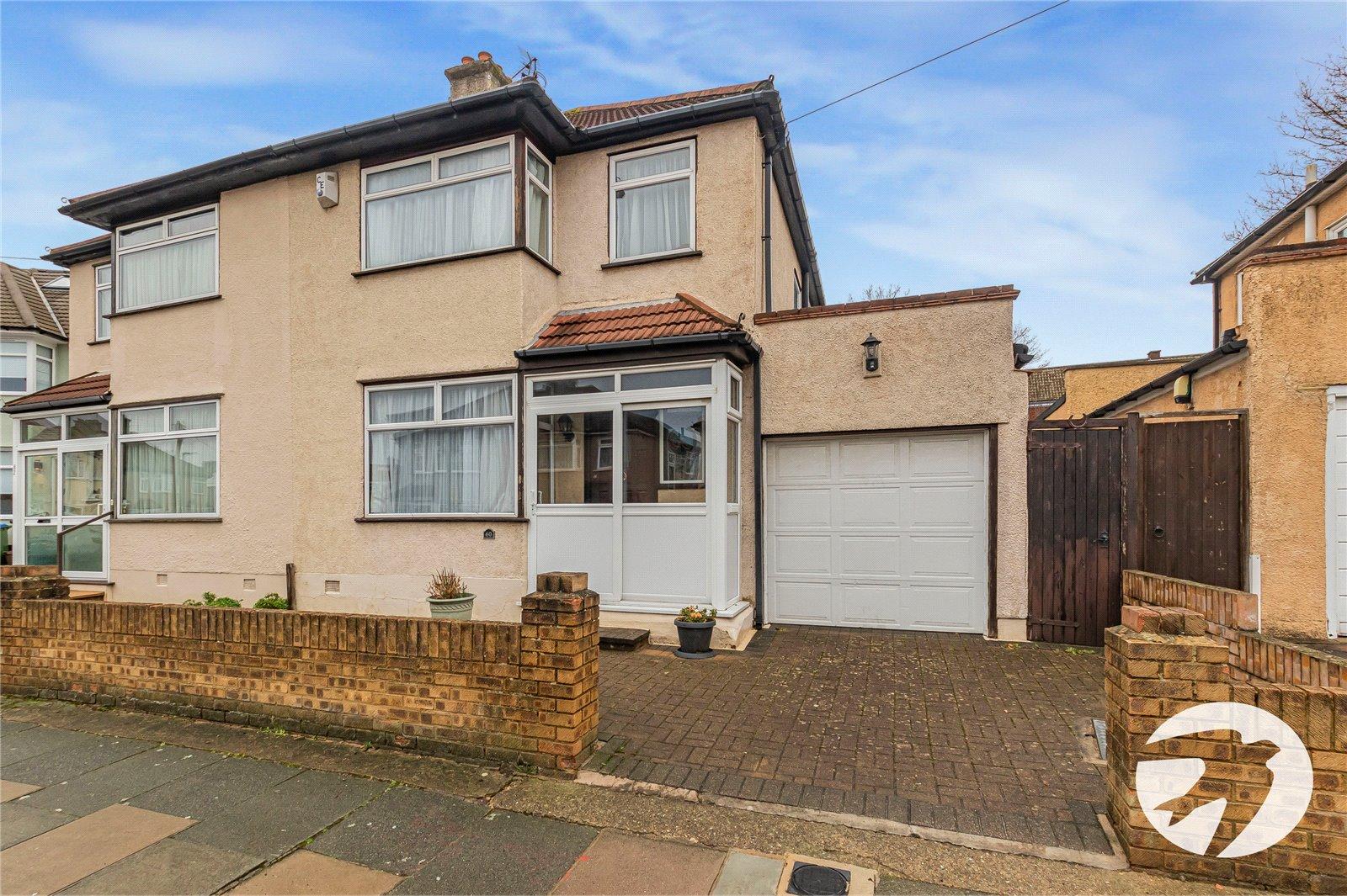 3 bedroom house for sale in Welling | Robinson Jackson