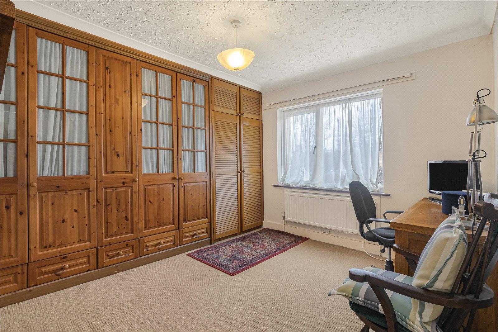 3 bedroom house for sale in Welling | Robinson Jackson