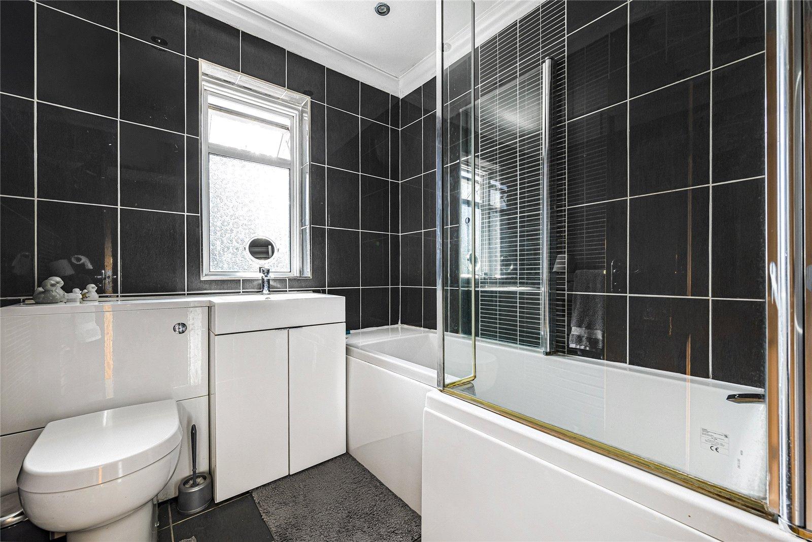3 bedroom house for sale in Welling | Robinson Jackson