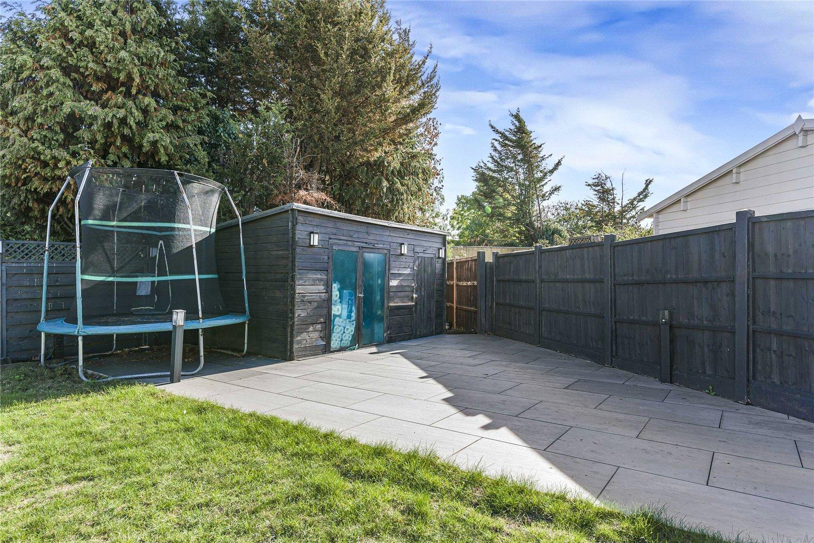 4 bedroom bungalow for sale in Welling | Robinson Jackson