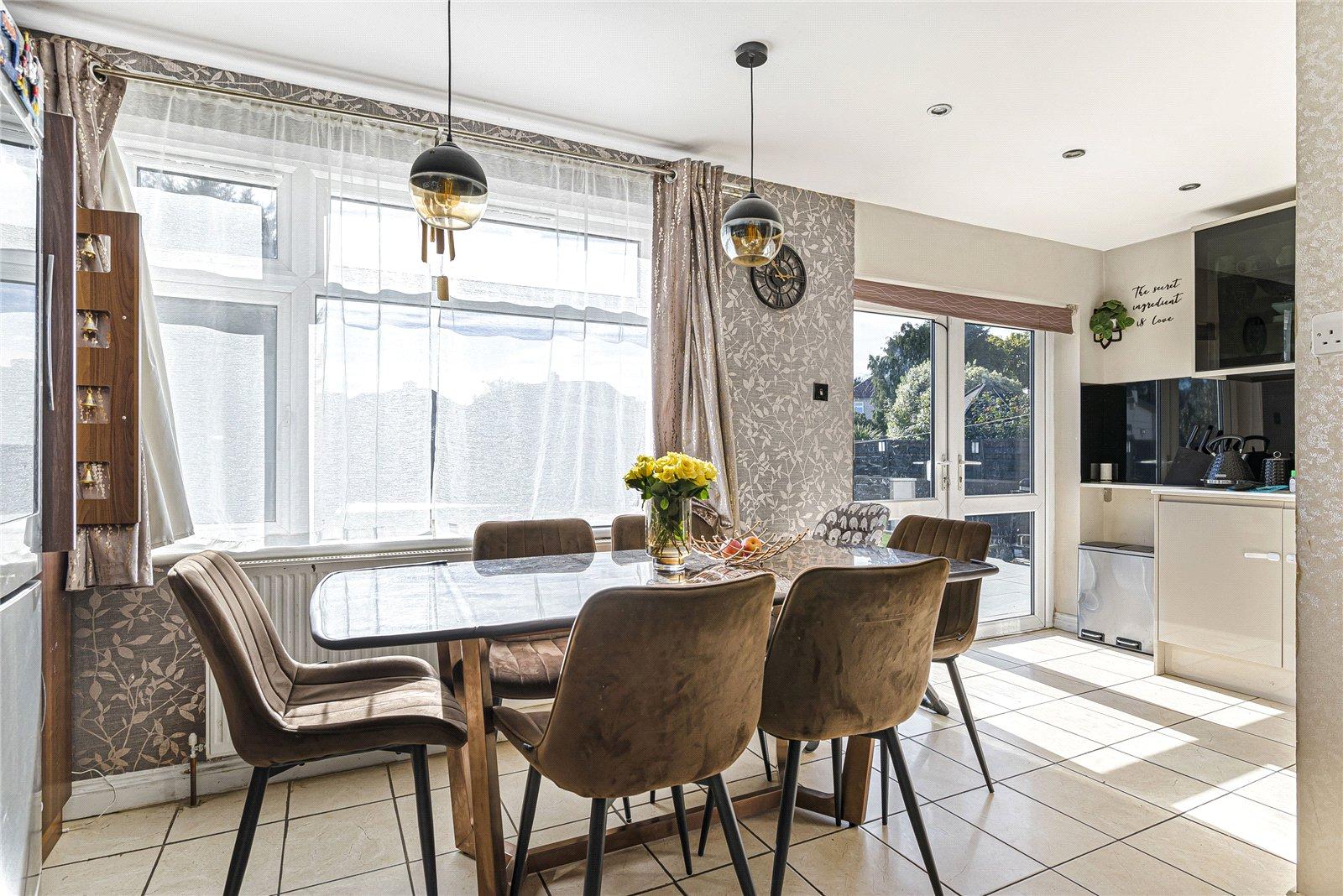 4 bedroom bungalow for sale in Welling | Robinson Jackson