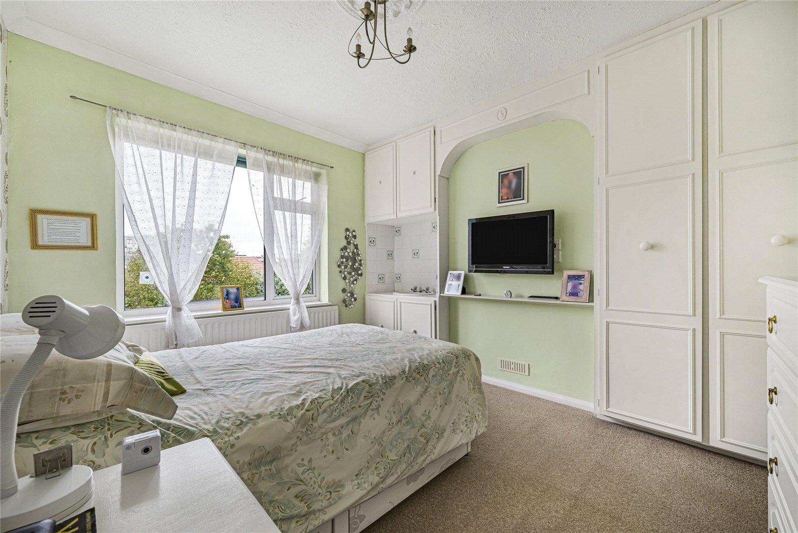 3 bedroom house for sale in Welling | Robinson Jackson