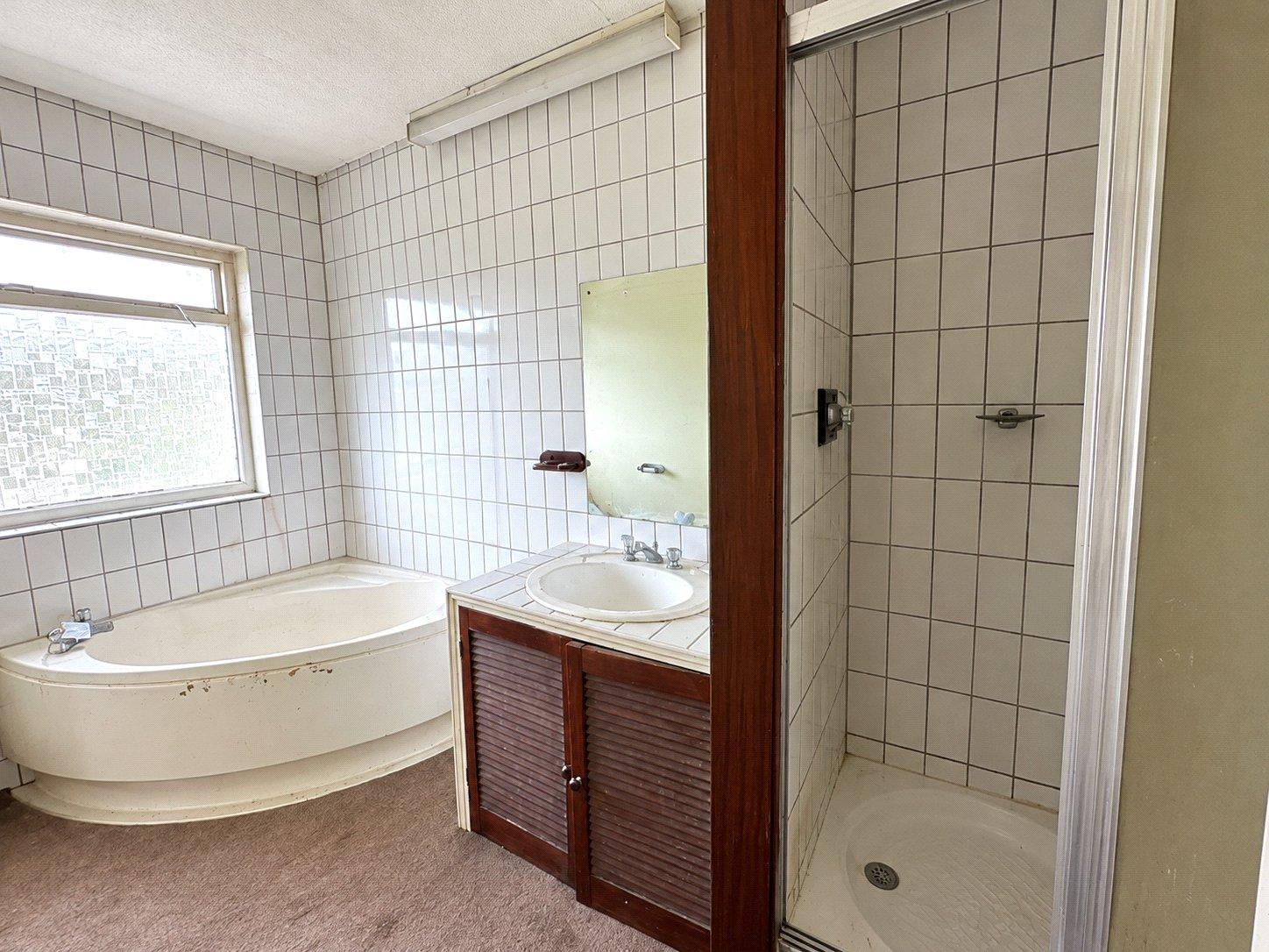 4 bedroom house for sale in South Welling | Robinson Jackson
