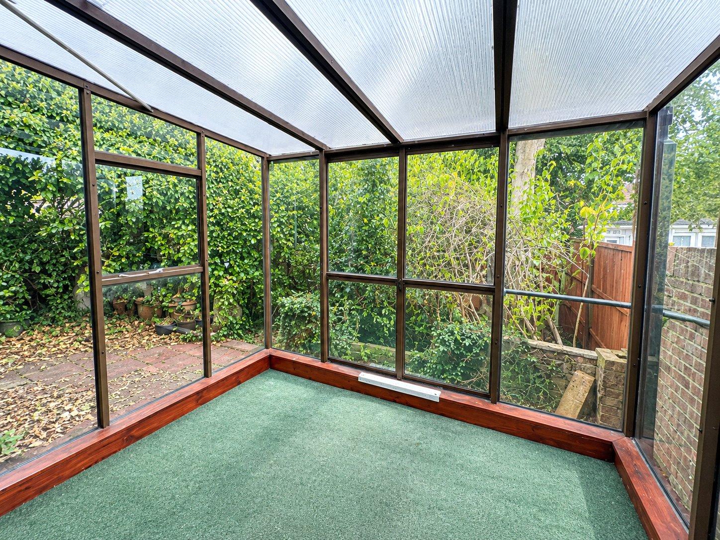 4 bedroom house for sale in South Welling | Robinson Jackson