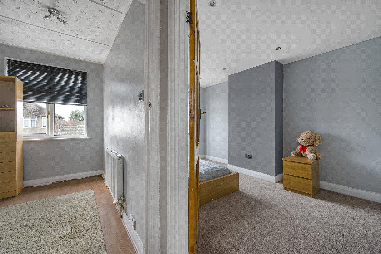 3 bedroom house for sale in Welling | Robinson Jackson