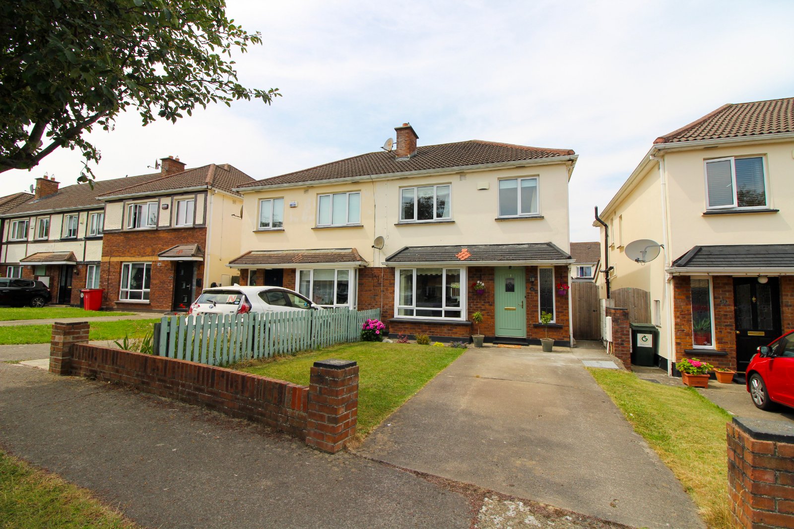 Oakdale Close, Ballycullen, Dublin 24, D24X2A0 - DNG Estate Agents