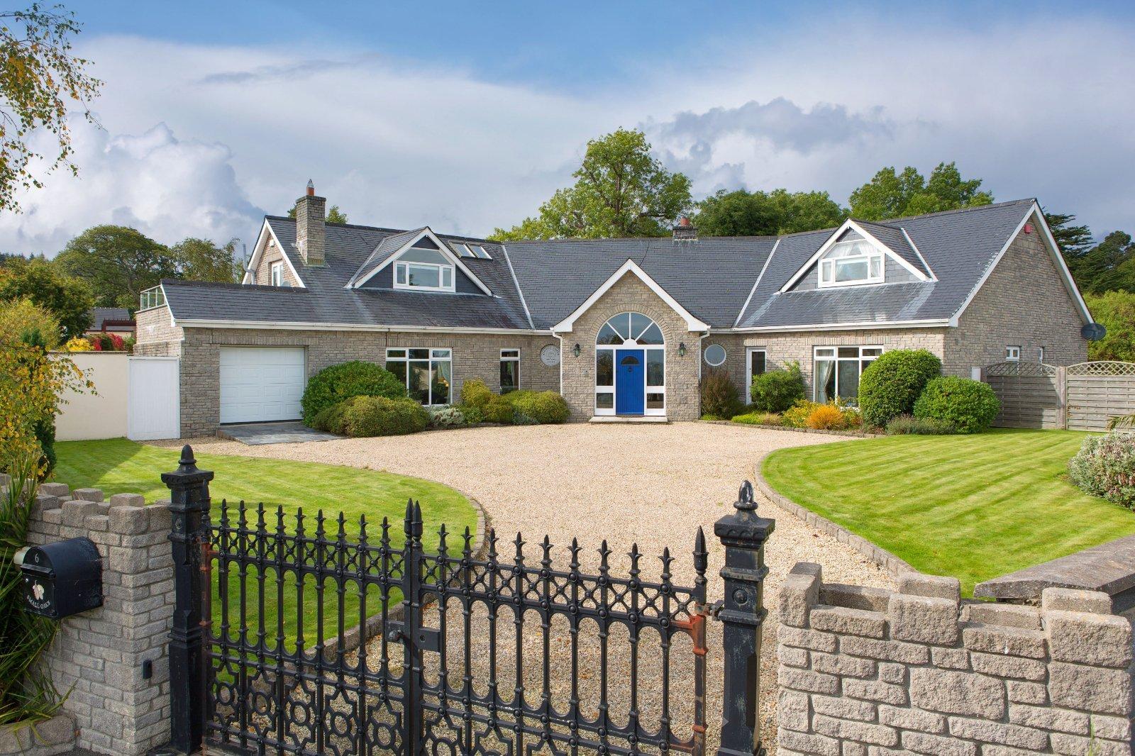 Small Oaks, 6 Rathmichael Haven, Rathmichael, Dublin 18, D18A702 - DNG Estate Agents