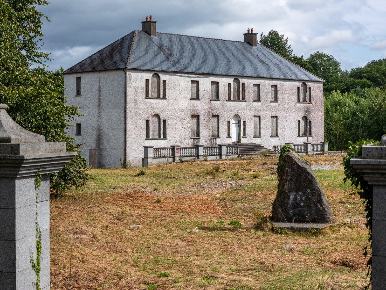 Syngefield House Clonoghill Upper, Birr, Co. Offaly - DNG Estate Agents