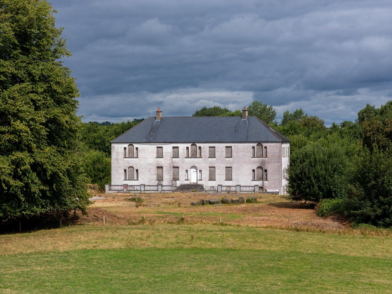 Syngefield House Clonoghill Upper, Birr, Co. Offaly - DNG Estate Agents