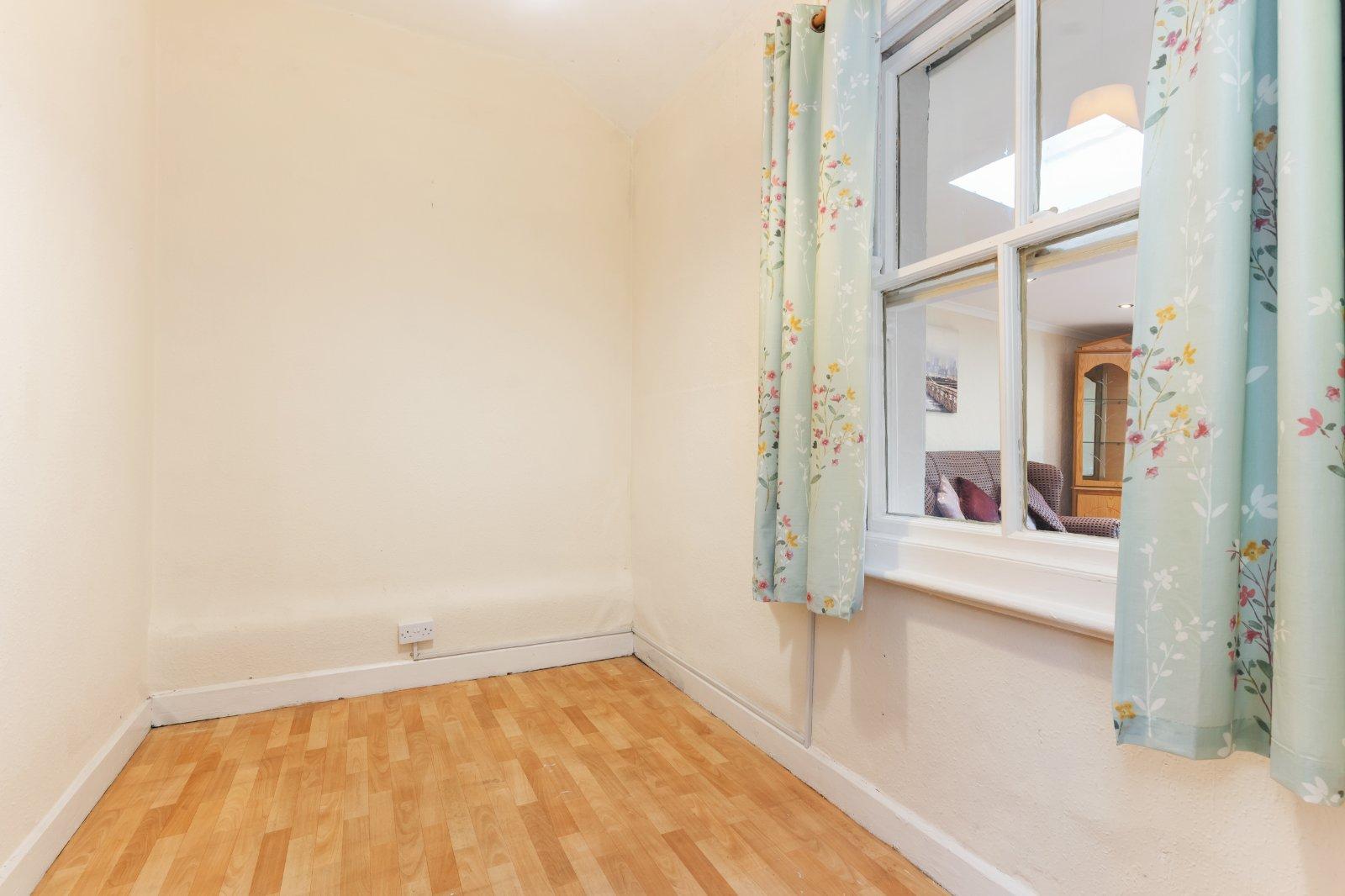 1 St. Broc's Cottages, Donnybrook, Dublin 4, D04 - DNG Estate Agents