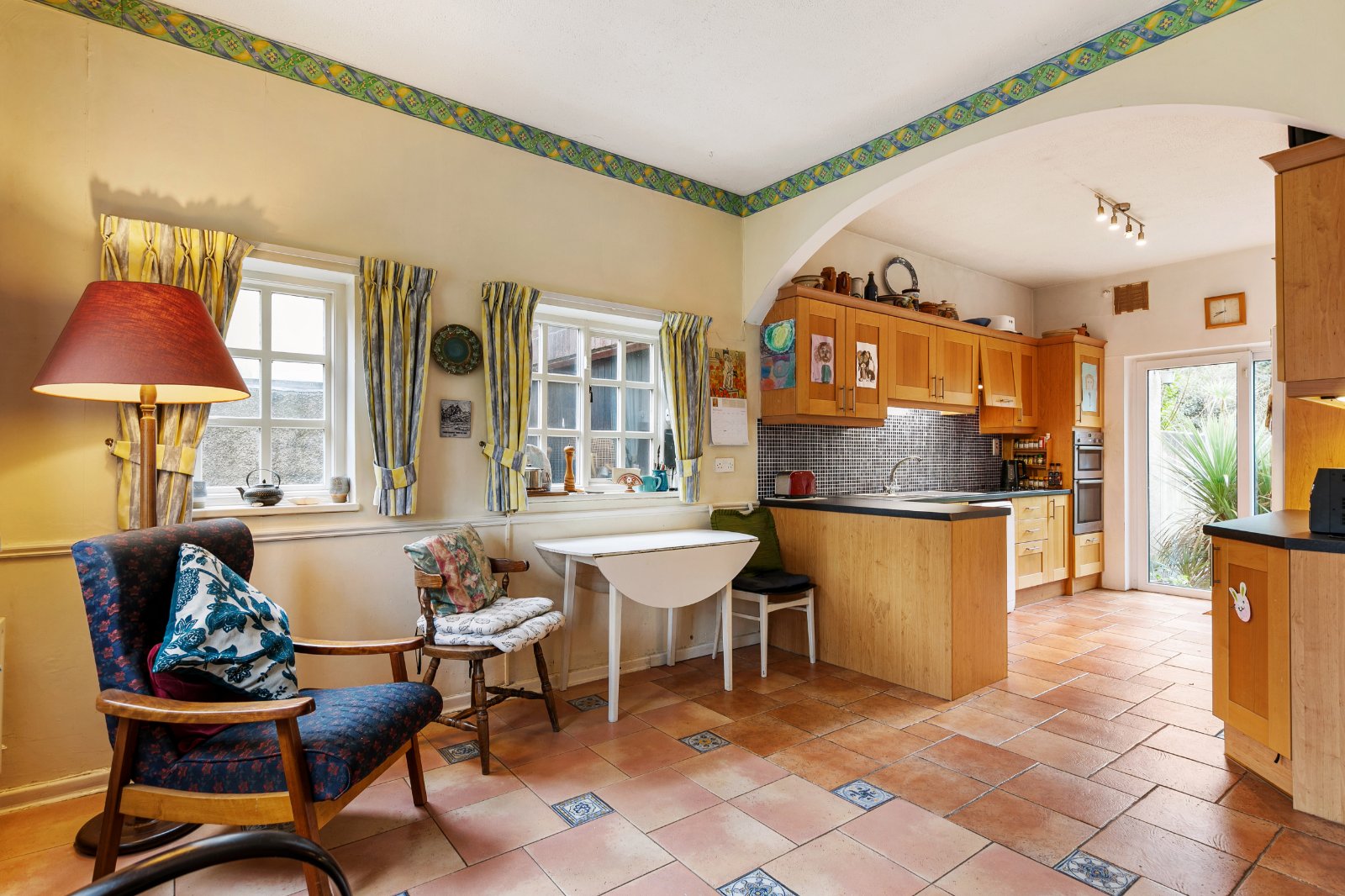 6 Ailesbury Drive, Ballsbridge, Dublin 4, D04 - DNG Estate Agents