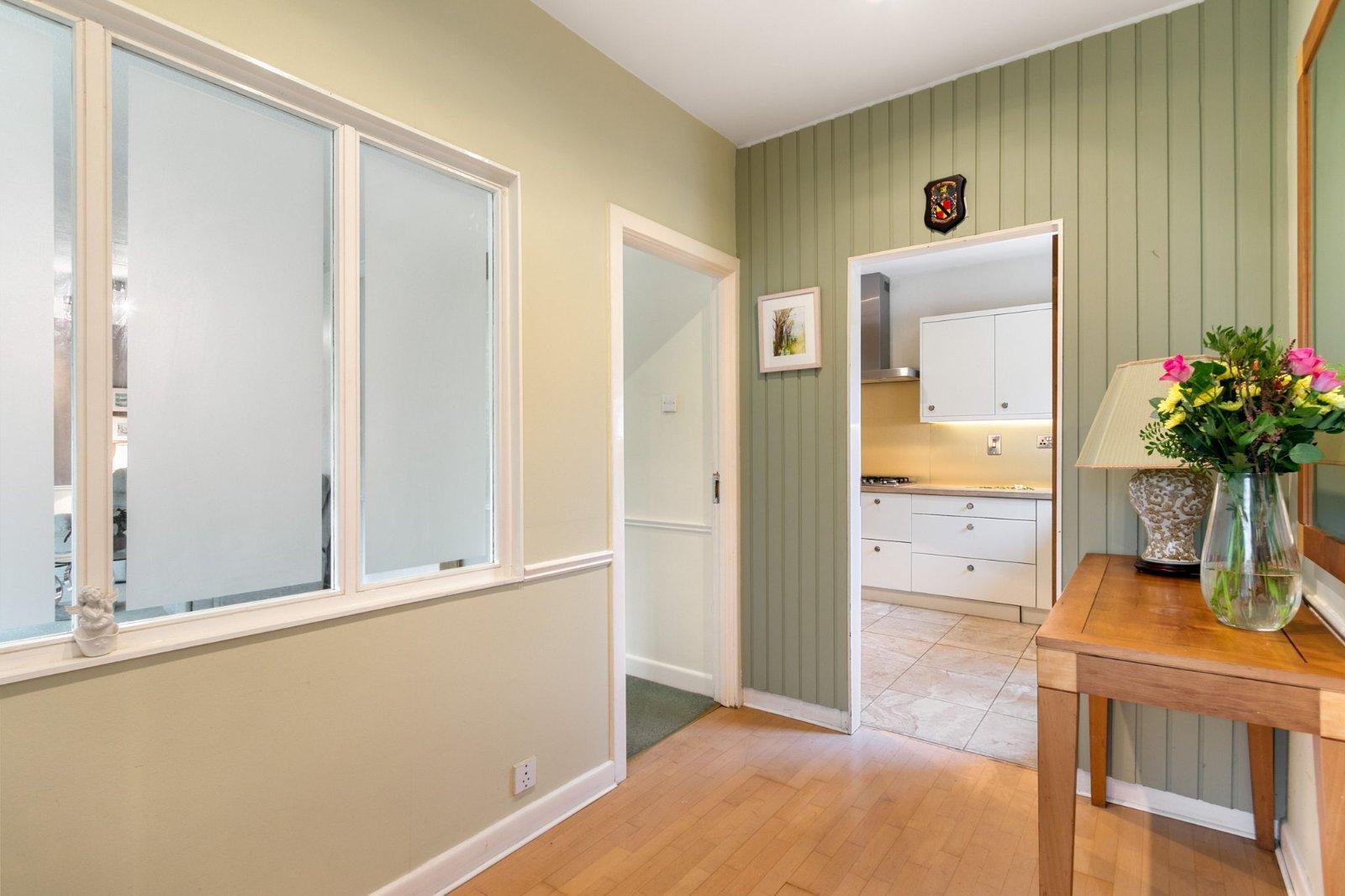 13 Seaview Park, Shankill, Dublin 18, D18HD42 - DNG Estate Agents