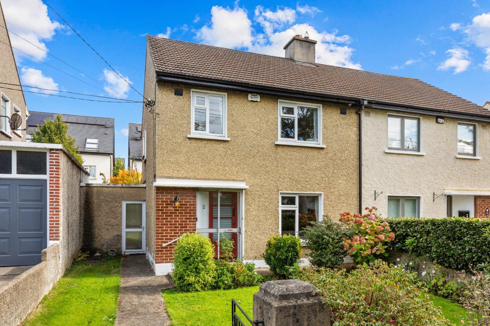 11 Woodlawn Park, Dun Laoghaire, Co Dublin, A96V9T8 - DNG Estate Agents