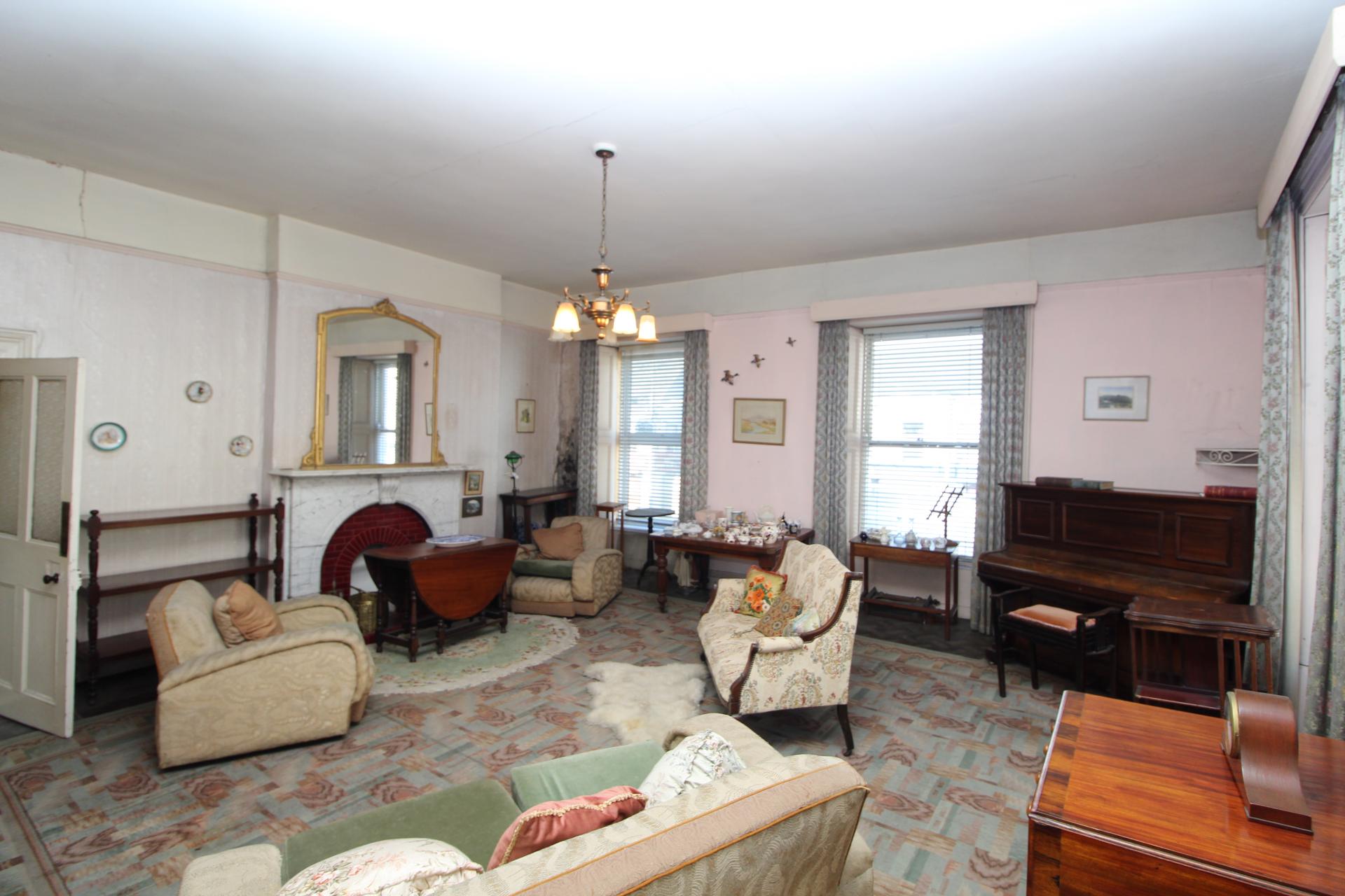 Market Square, Kanturk, Cork, P51PY80 - DNG Estate Agents