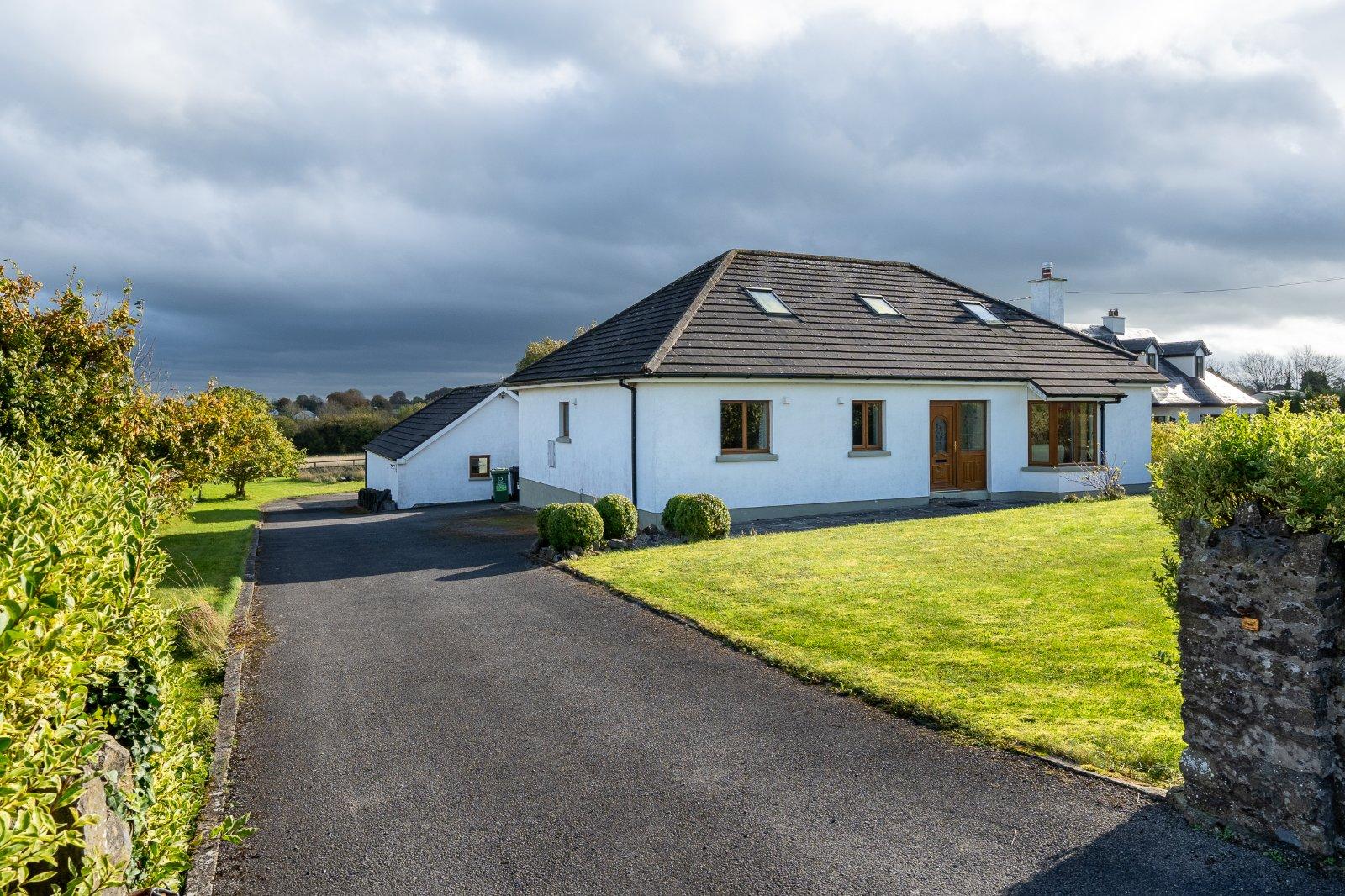 Lugamarla, Mountbolus, Co Offaly, R35X230 - DNG Estate Agents