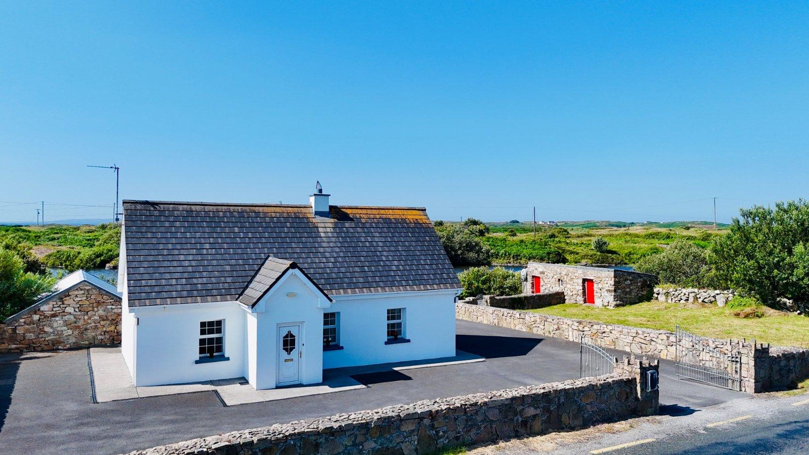 Lakeside, Ballinakill, Lettermullen, Co Galway, H91T2K2 - DNG Estate Agents