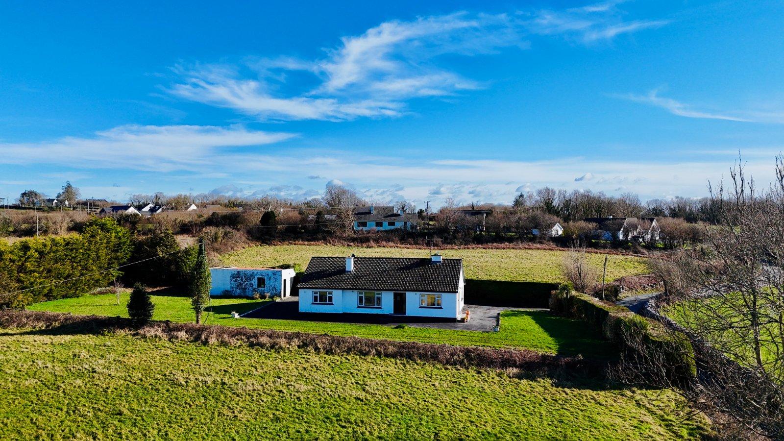 Ross View Rosscahill West, Rosscahill, Galway, H91T1DD - DNG Estate Agents