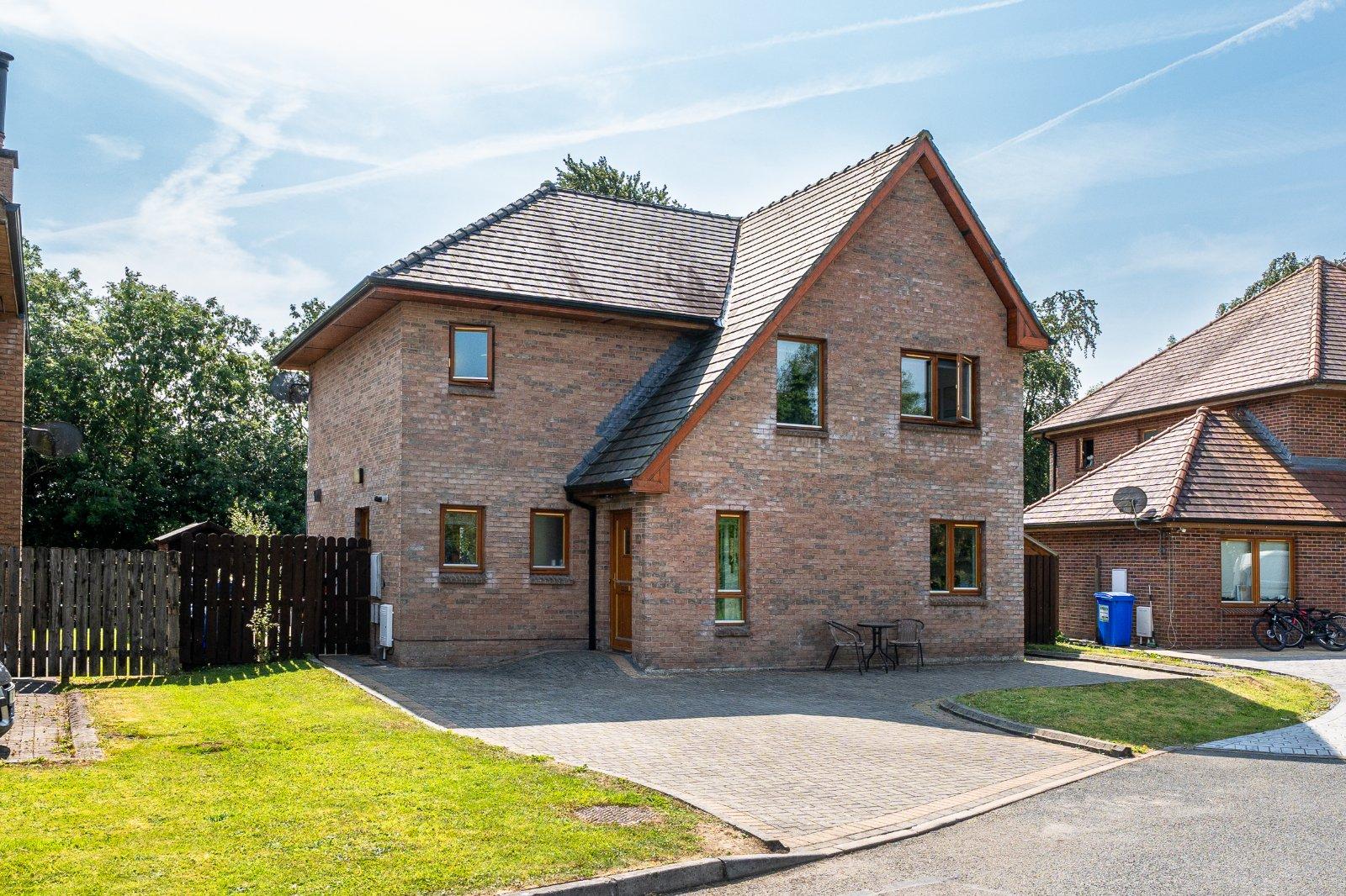 Sycamore Close, Clonbalt Woods, Longford Town, Co. Longford, N39W5C7 - DNG Estate Agents