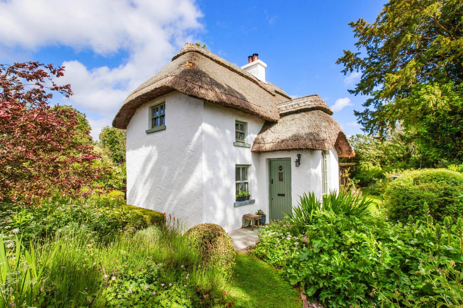Genista Cottage, Drishoge, Ballyboughal, Co. Dublin, A45XK66 - DNG Estate Agents