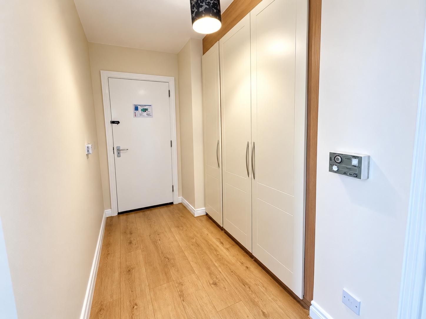 27 Weaver Court, Block 2, Clondalkin, Dublin 22, D22XC79 - DNG Estate Agents