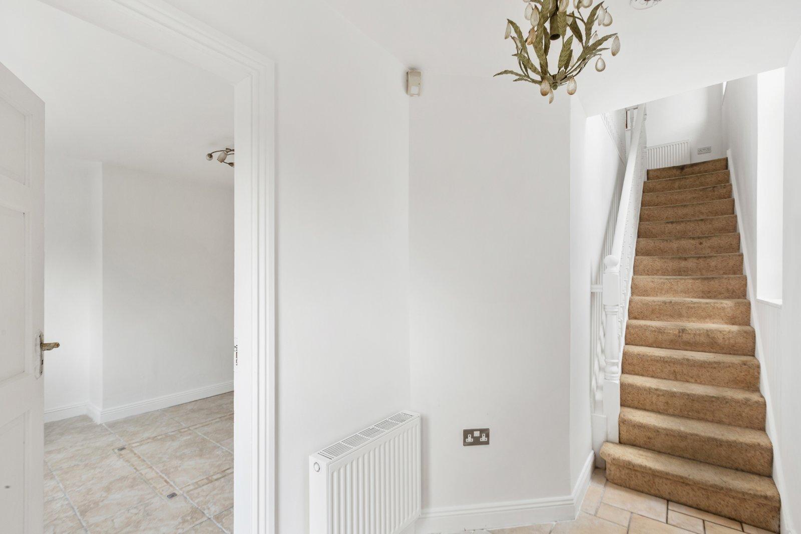 9 Westbury Woods, Enniscorthy, Co Wexford, Y21 - DNG Estate Agents