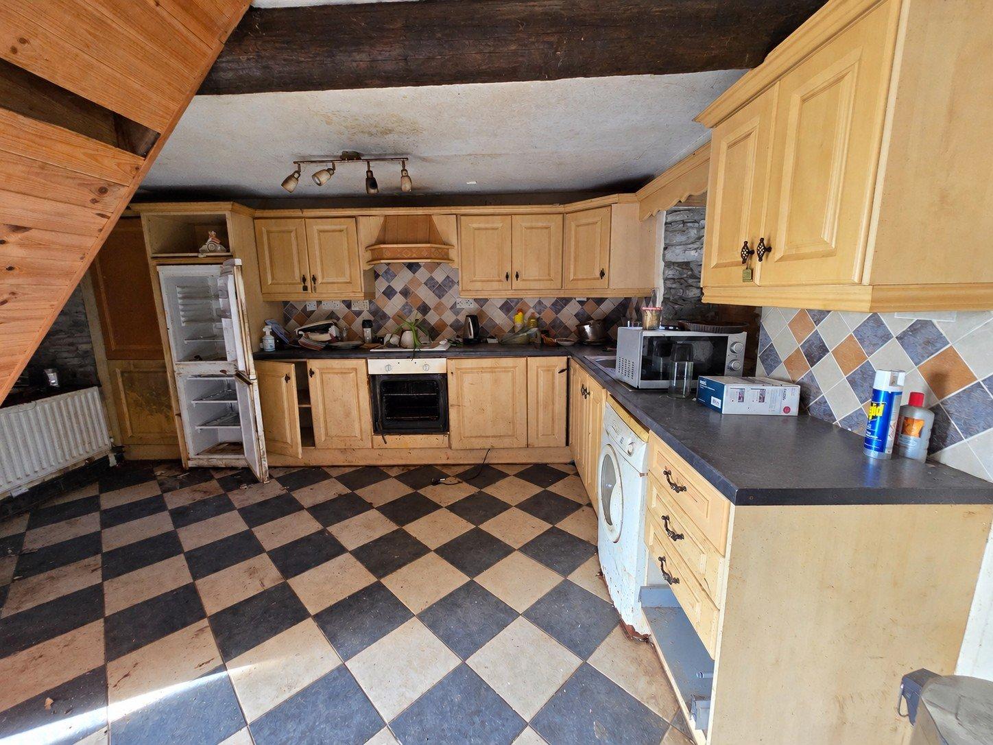 Glenmore, Kilmihil, Kilrush, Co. Clare, V15AC62 - DNG Estate Agents