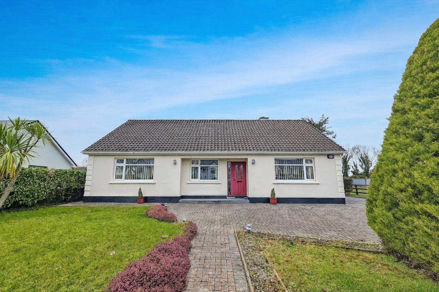 Loughville, Lahinch Road, Ennis, Co. Clare, V95P2D8 - DNG Estate Agents