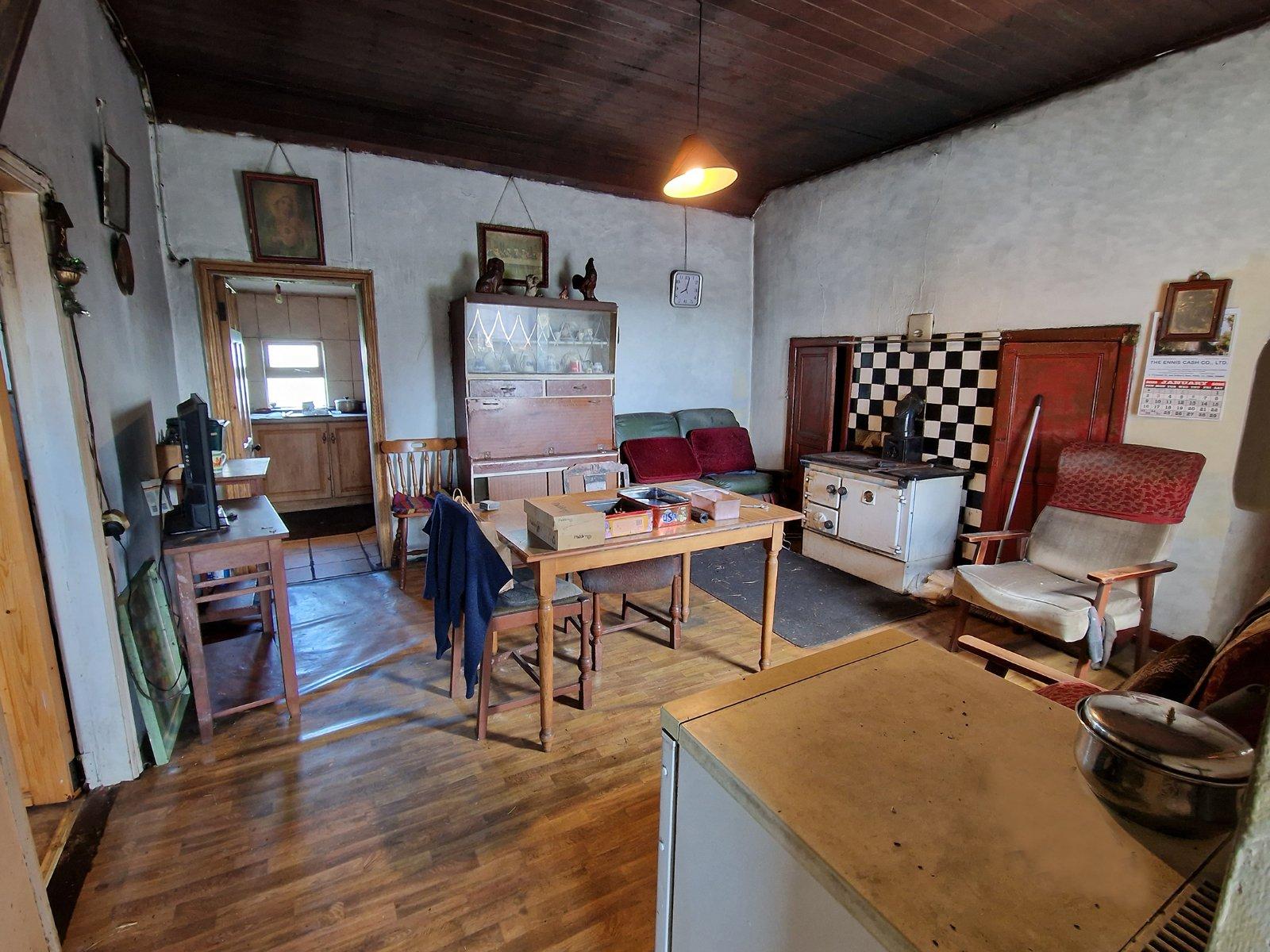 Ballynagonnaghtagh, Maurices Mills, Ennistymon, Co. Clare, V95HX40 - DNG Estate Agents