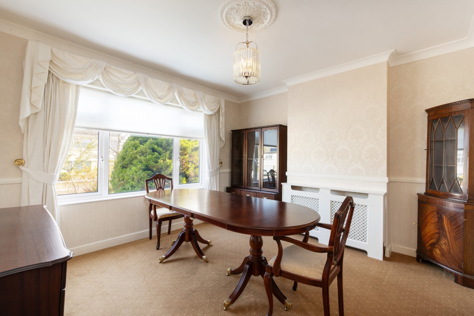 Hillside Park, Rathfarnham, Dublin 16, D16T2P3 - DNG Estate Agents