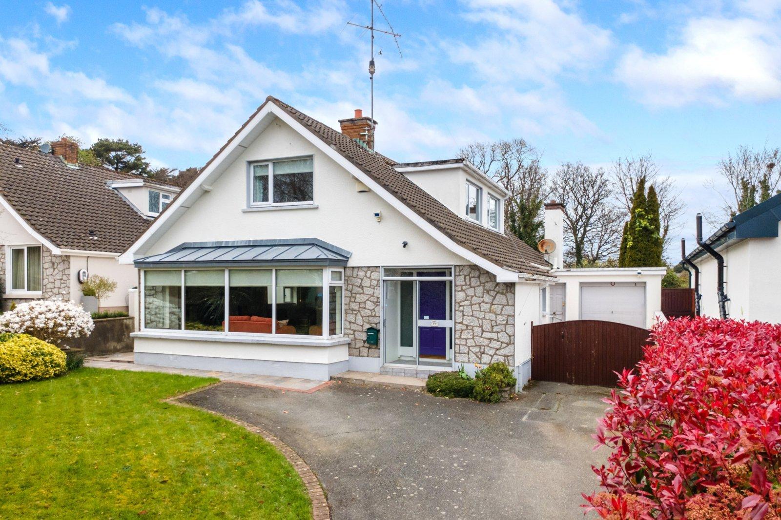 19 Knocksinna Park, Blackrock, Co. Dublin, D18V8N9 - DNG Estate Agents