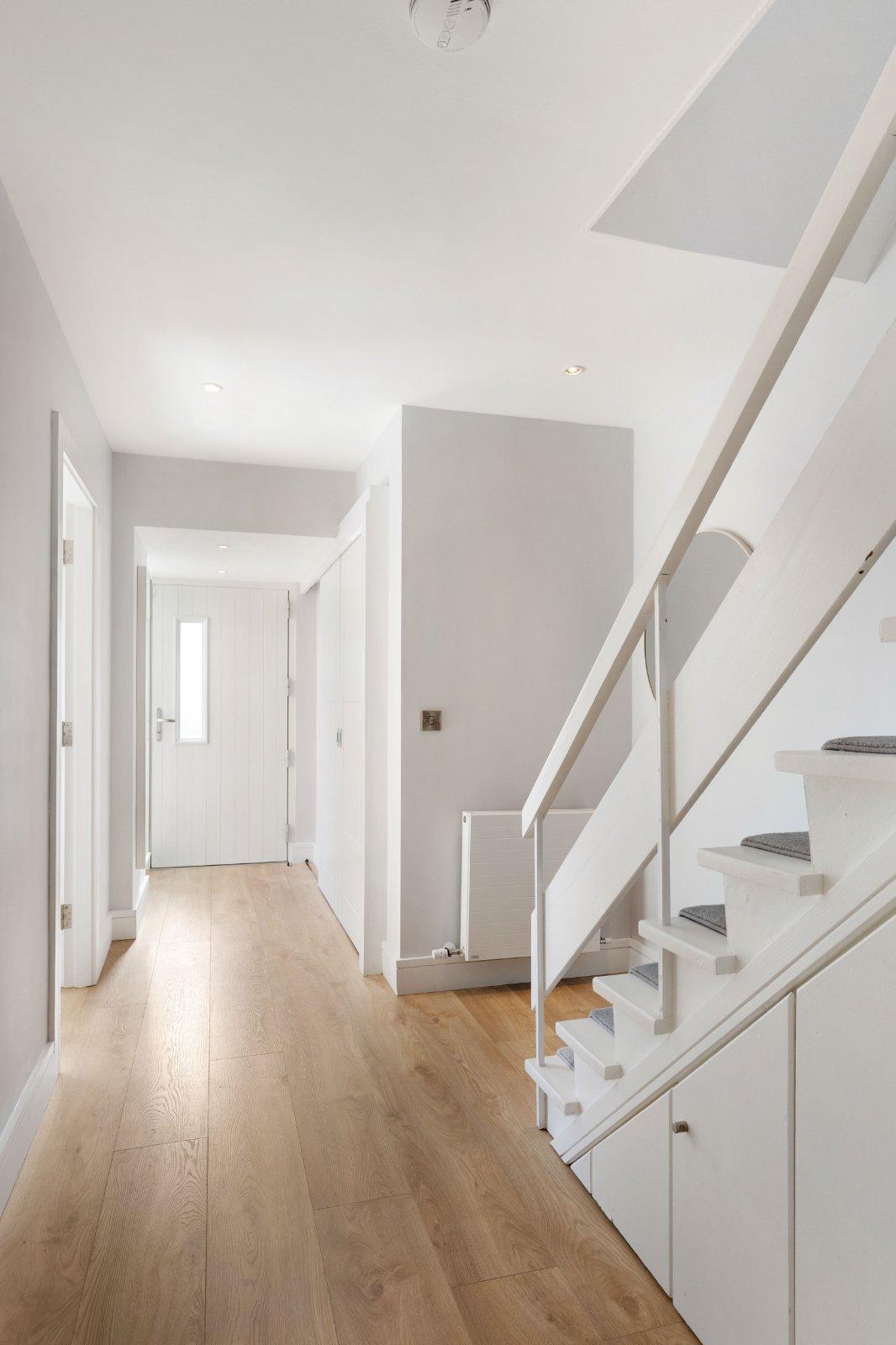 180 Meadow Grove, Dundrum, Dublin 16, D16V966 - DNG Estate Agents