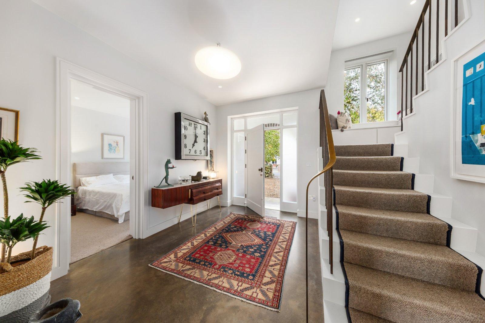 9 Riverside Drive, Rathfarnham, Dublin 14, D14HY02 - DNG Estate Agents